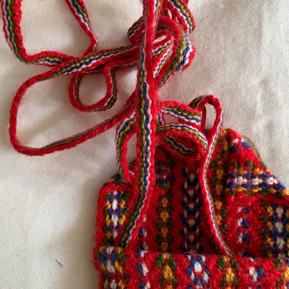 Festival du Voyageur Winnipeg Traditional Small Purse or Wallet Souvenir - Picture 2 of 2